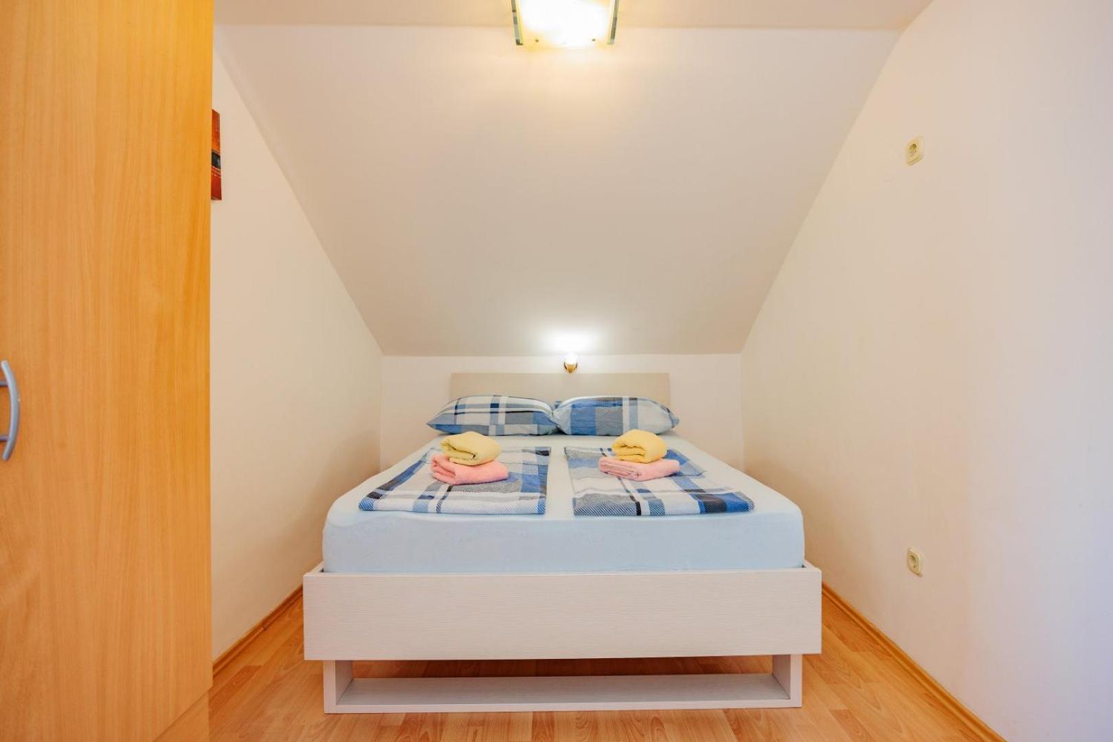 זאדאר Crowonder Lucky Holiday House With Pool And Patio 30 Meters From The Beach מראה חיצוני תמונה