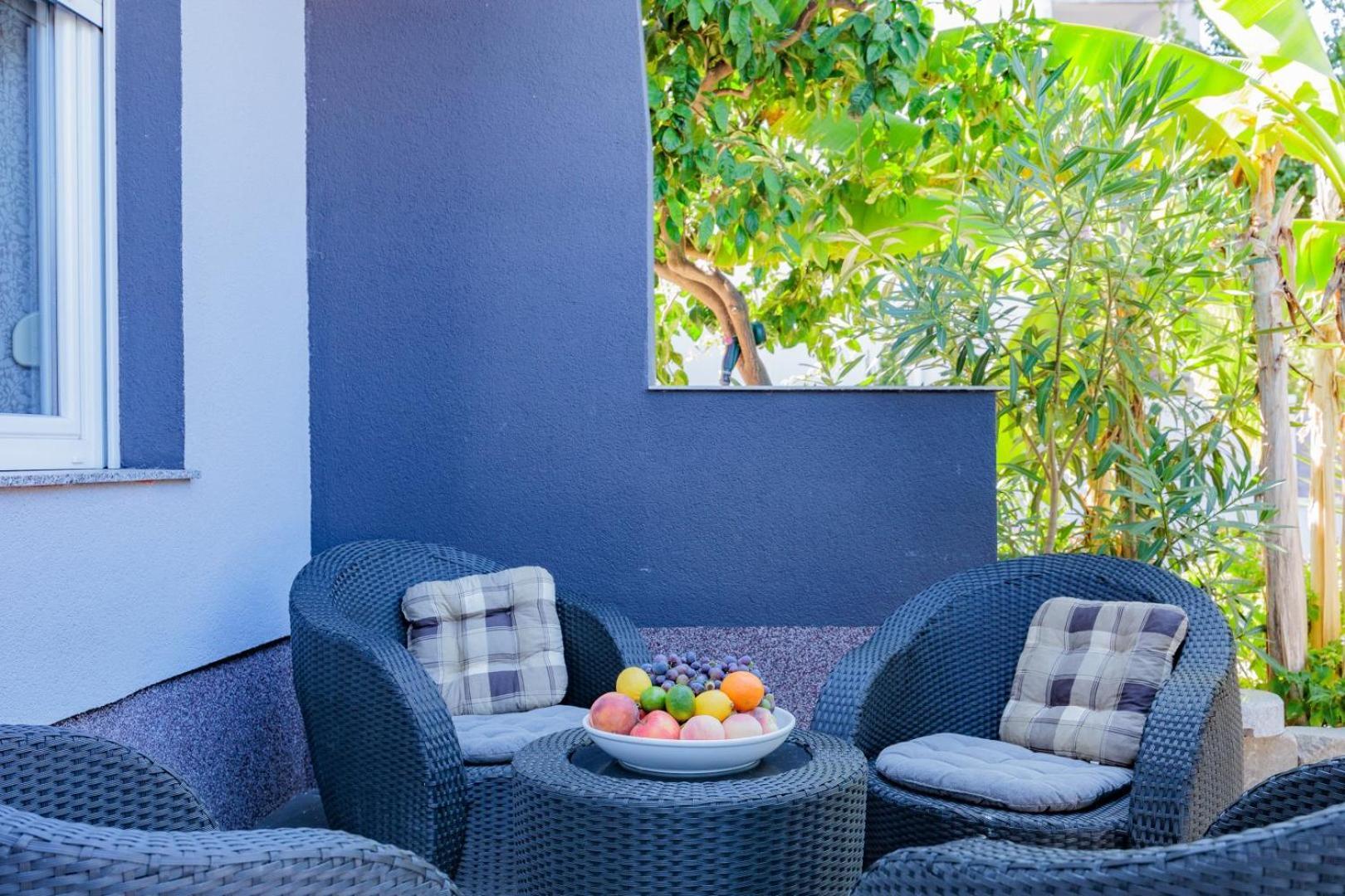 זאדאר Crowonder Lucky Holiday House With Pool And Patio 30 Meters From The Beach מראה חיצוני תמונה